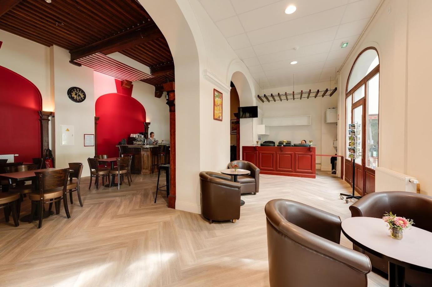 Le Pavillon Des Fleurs Otel Menthon-Saint-Bernard Dış mekan fotoğraf